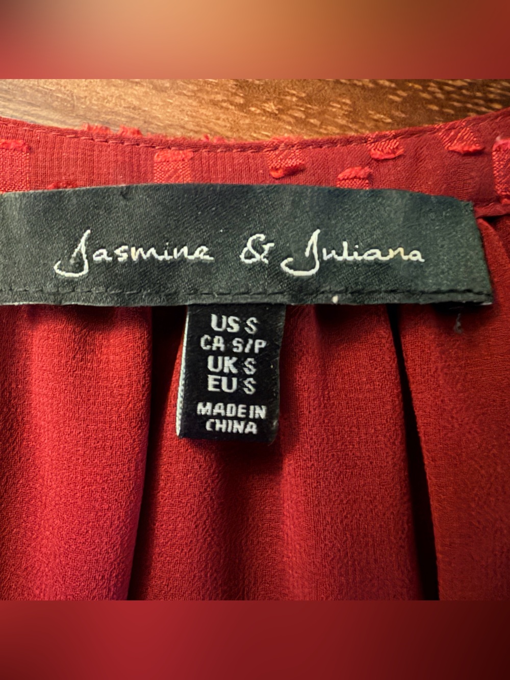 Jasmine & Juliana Maroon/Burgundy Geometric Print V-Neck Blouse Top Size Small - Picture 3 of 5
